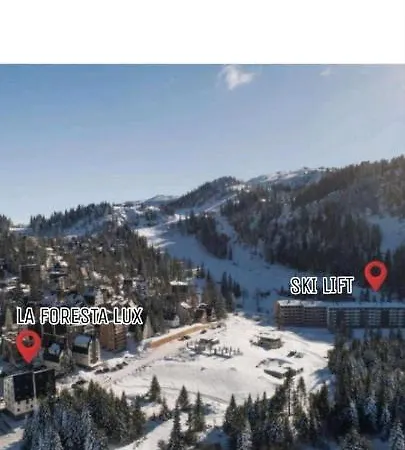 La Foresta Lux דירה *